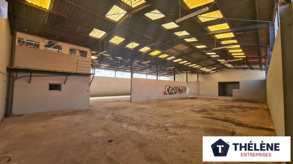 location Locaux d'activité Saint Bres - Photo 4