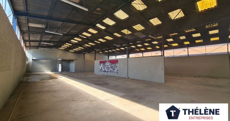 location Locaux d'activité Saint Bres