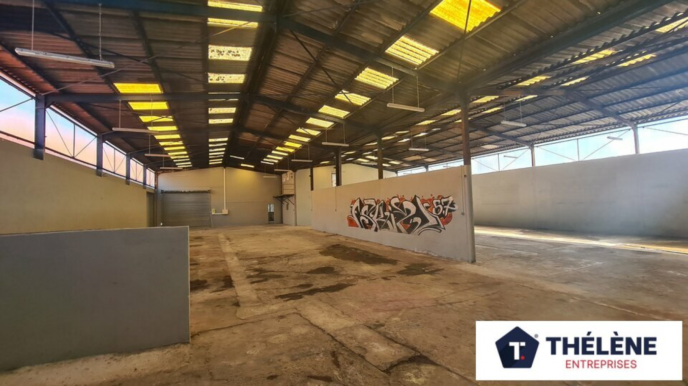 location Locaux d'activité Saint Bres - Photo 3