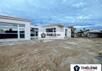 location Local commercial Lunel
