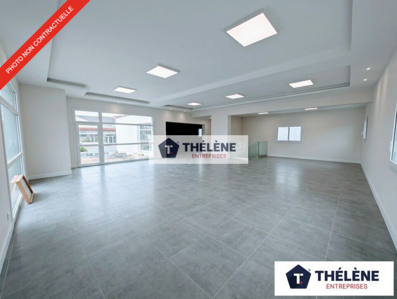 location Local commercial Lunel - Photo 3