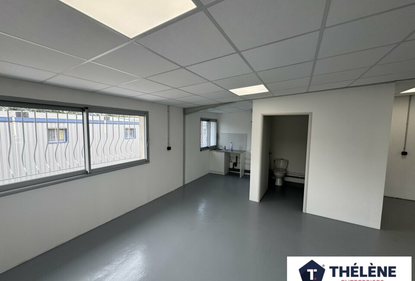location Locaux d'activité Saint Jean De Vedas - Photo 4