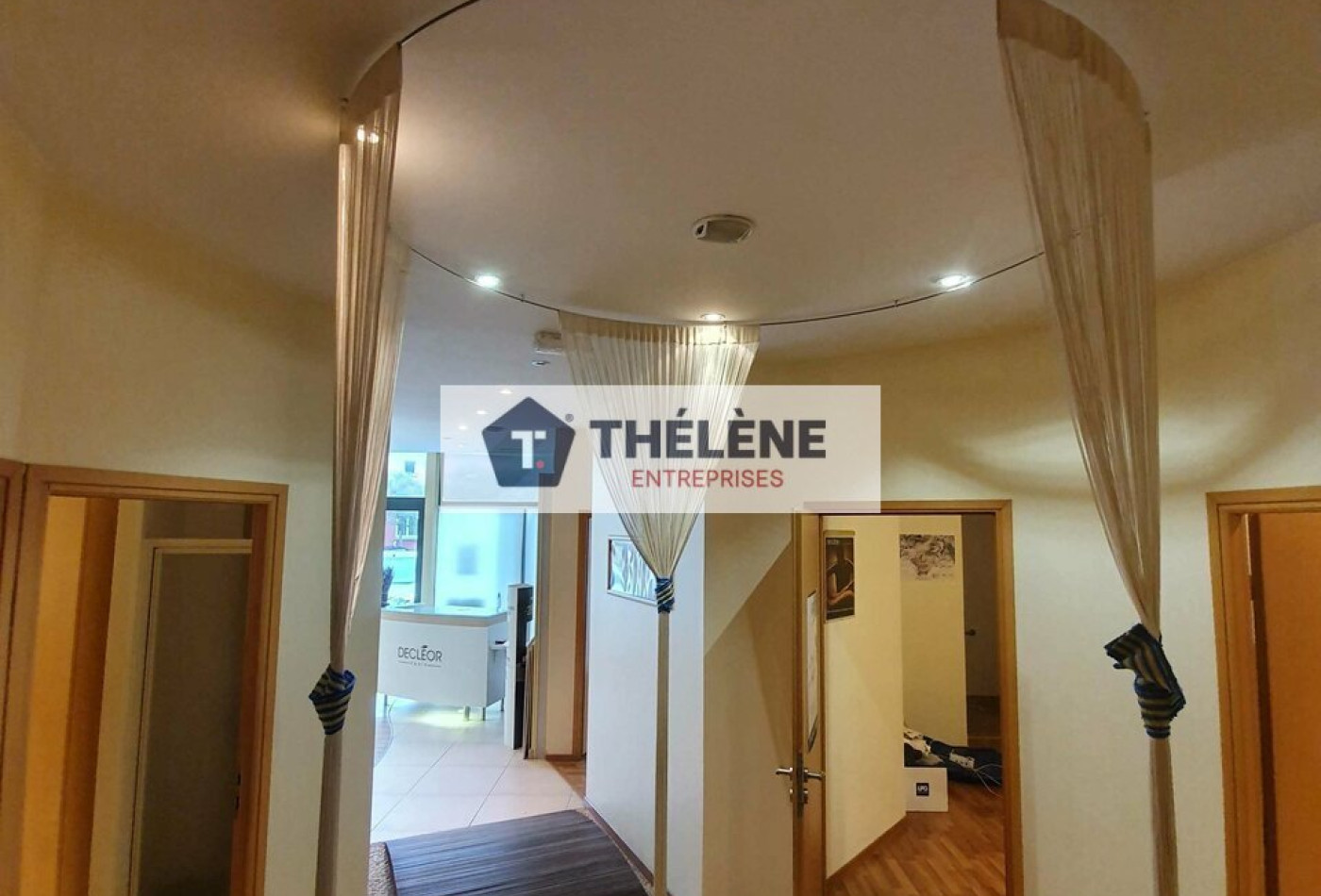 location Local commercial Le Cres - Photo 5