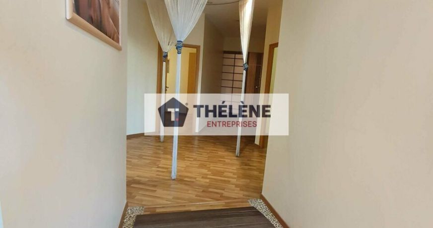 location Local commercial Le Cres