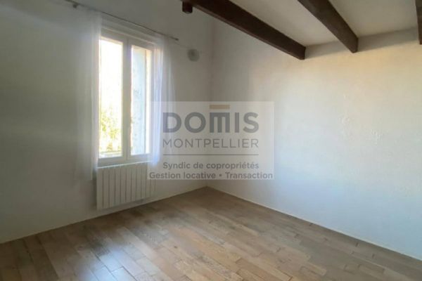 à louer Appartement mezzanine Lunel Viel