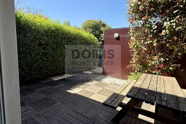 à vendre Maison mitoyenne Laverune