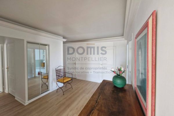 à louer Appartement en marina Lattes