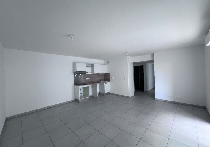 location Appartement Nimes