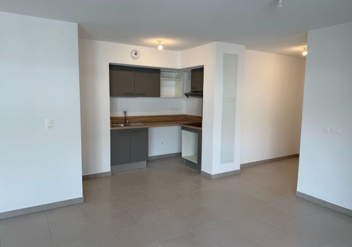 location Appartement Nimes