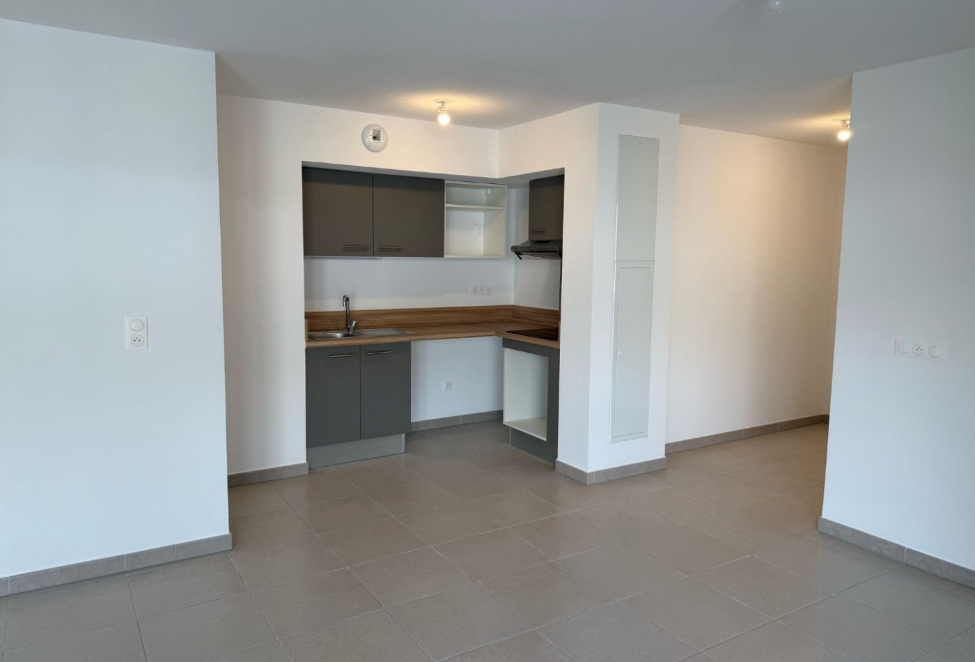 location Appartement Nimes - Photo 1