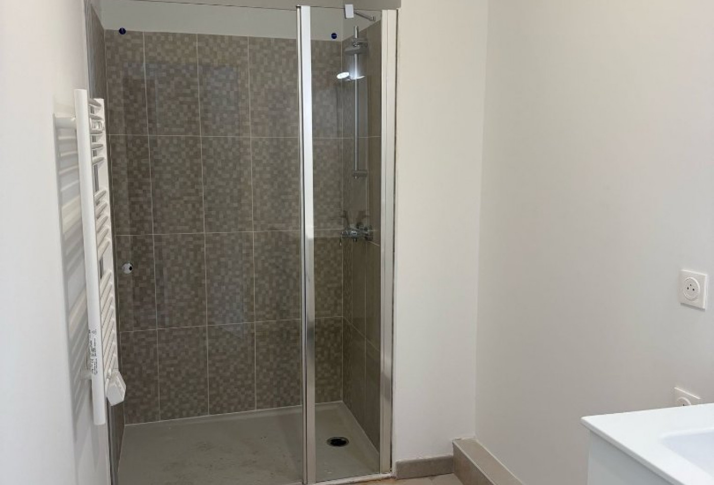 location Appartement Nimes - Photo 4