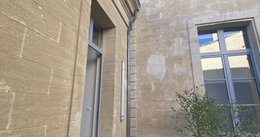 location Appartement Uzes