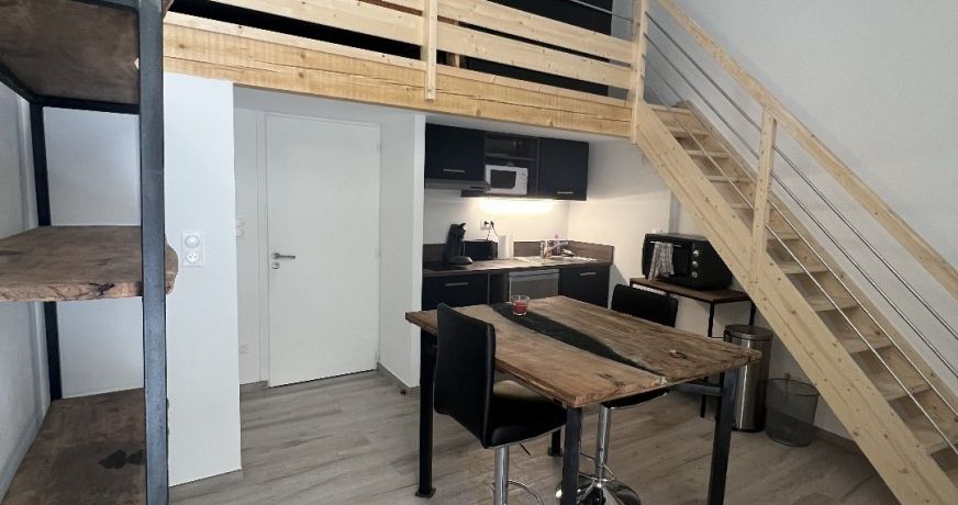 location Appartement Uzes