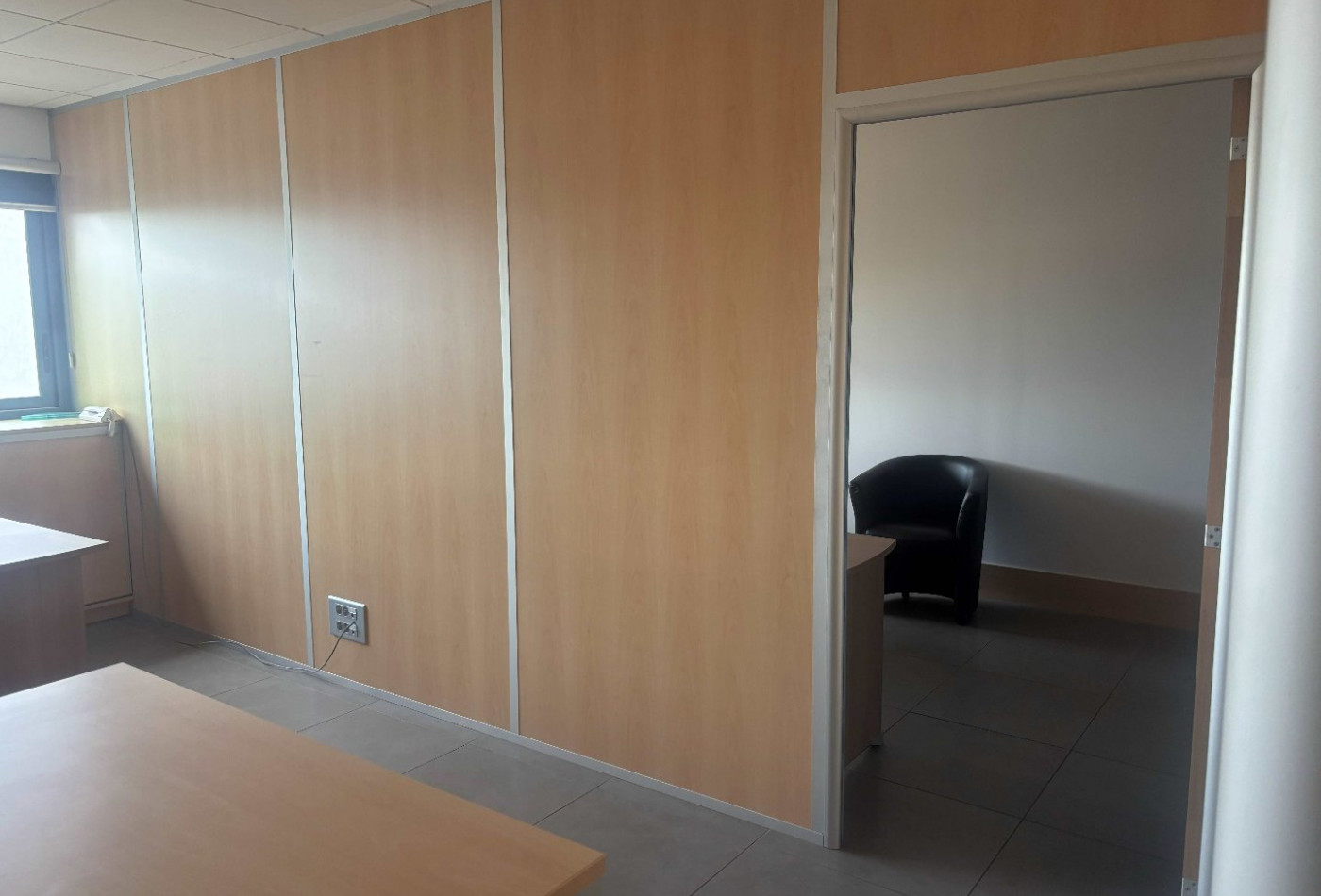 location Bureau Castries - Photo 4