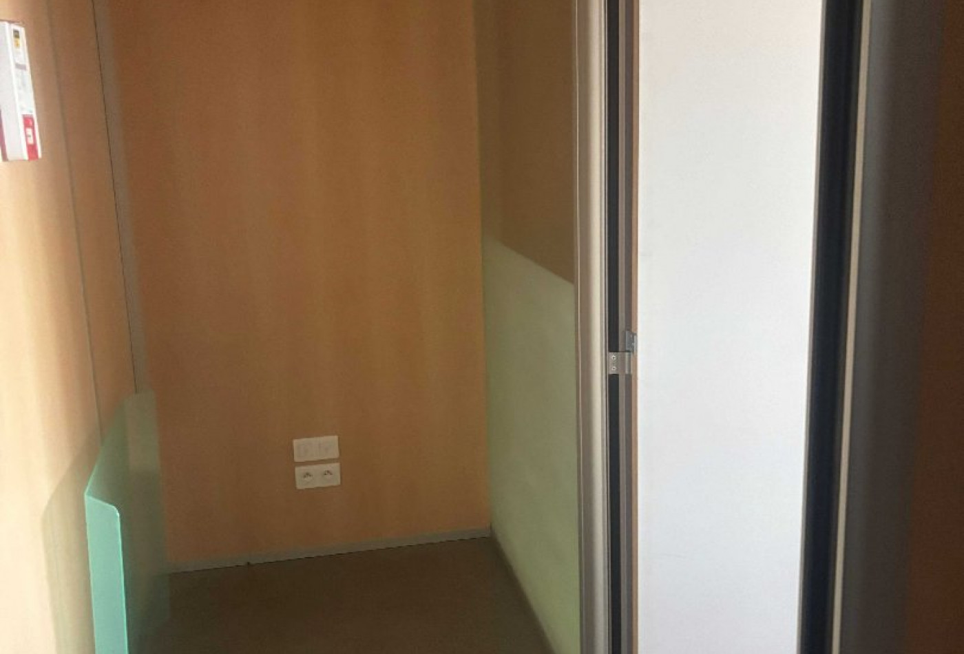 location Bureau Castries - Photo 7