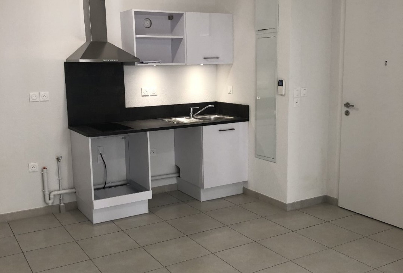 location Appartement Saint Jean De Vedas - Photo 2