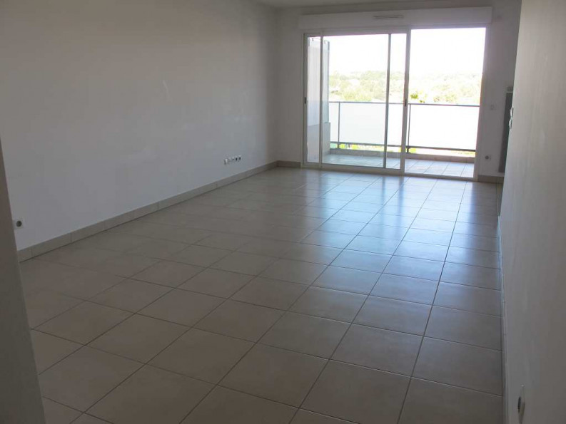 vente Appartement Le Cres - Photo 3