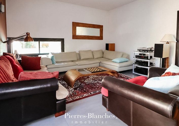 for sale Villa d'architecte Nimes