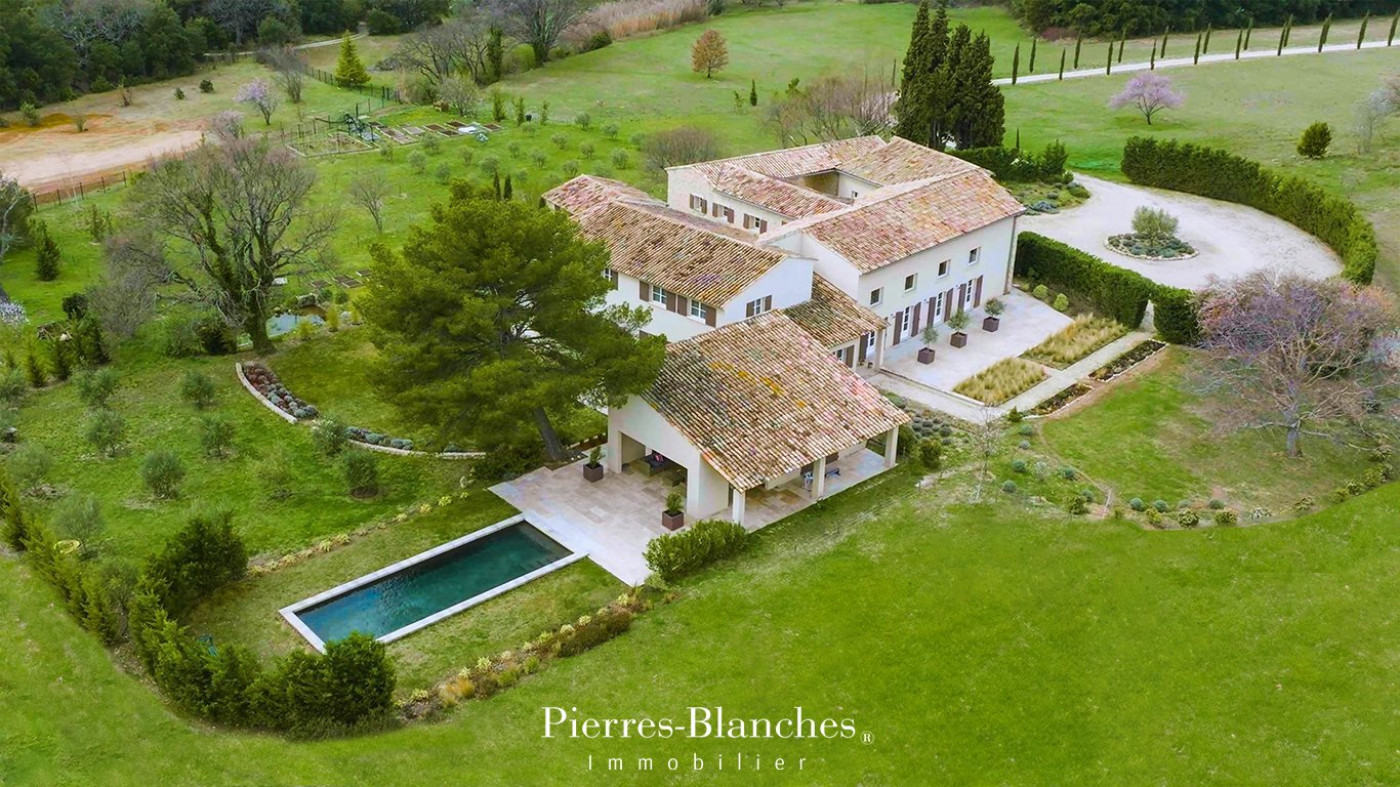 à vendre Mas Lourmarin - Photo 1