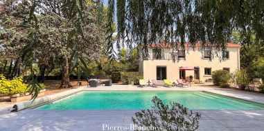 vente Uzes