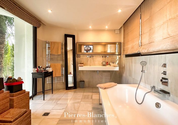 for sale Villa d'architecte Saint Tropez