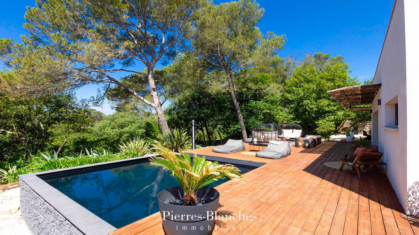 for sale Villa d'architecte Nimes - Photo 2