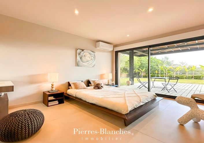 à vendre Villa d'architecte Pezenas