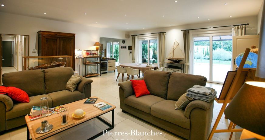 vente Villa Uzes