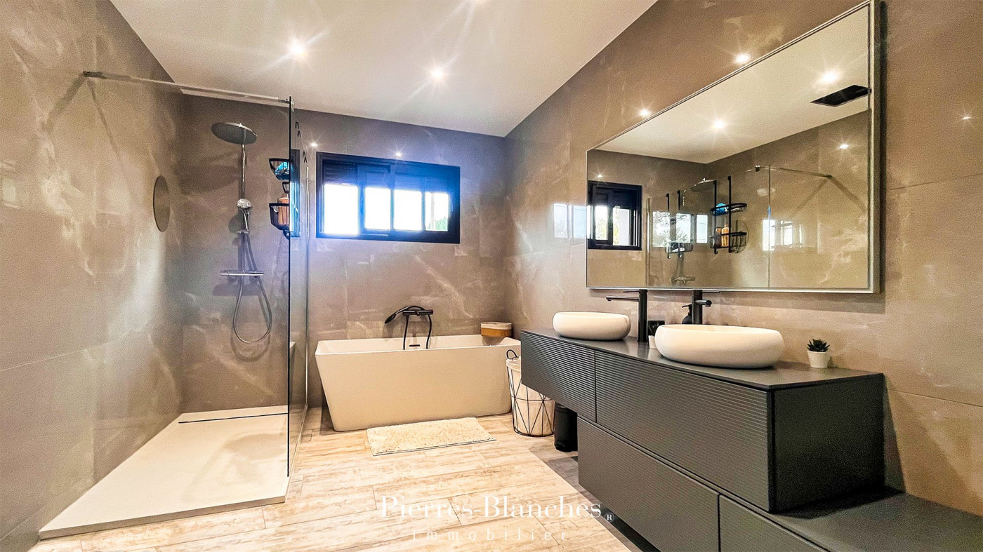 à vendre Maison contemporaine Nimes - Photo 8