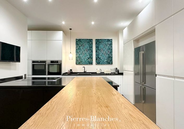 à vendre Appartement haussmannien Paris 8eme Arrondissement