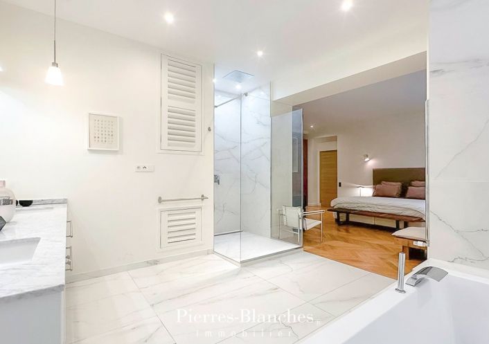 à vendre Appartement haussmannien Paris 8eme Arrondissement