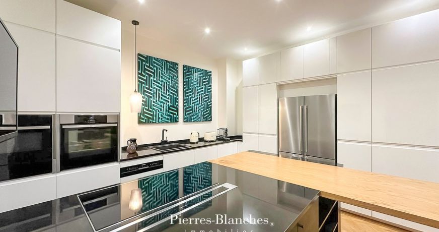 vente Appartement haussmannien Paris 8eme Arrondissement