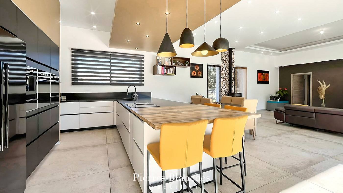 for sale Maison contemporaine Nimes - Photo 6