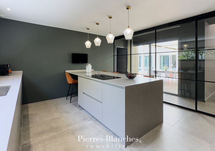 à vendre Villa d'architecte Saint Mathieu De Treviers