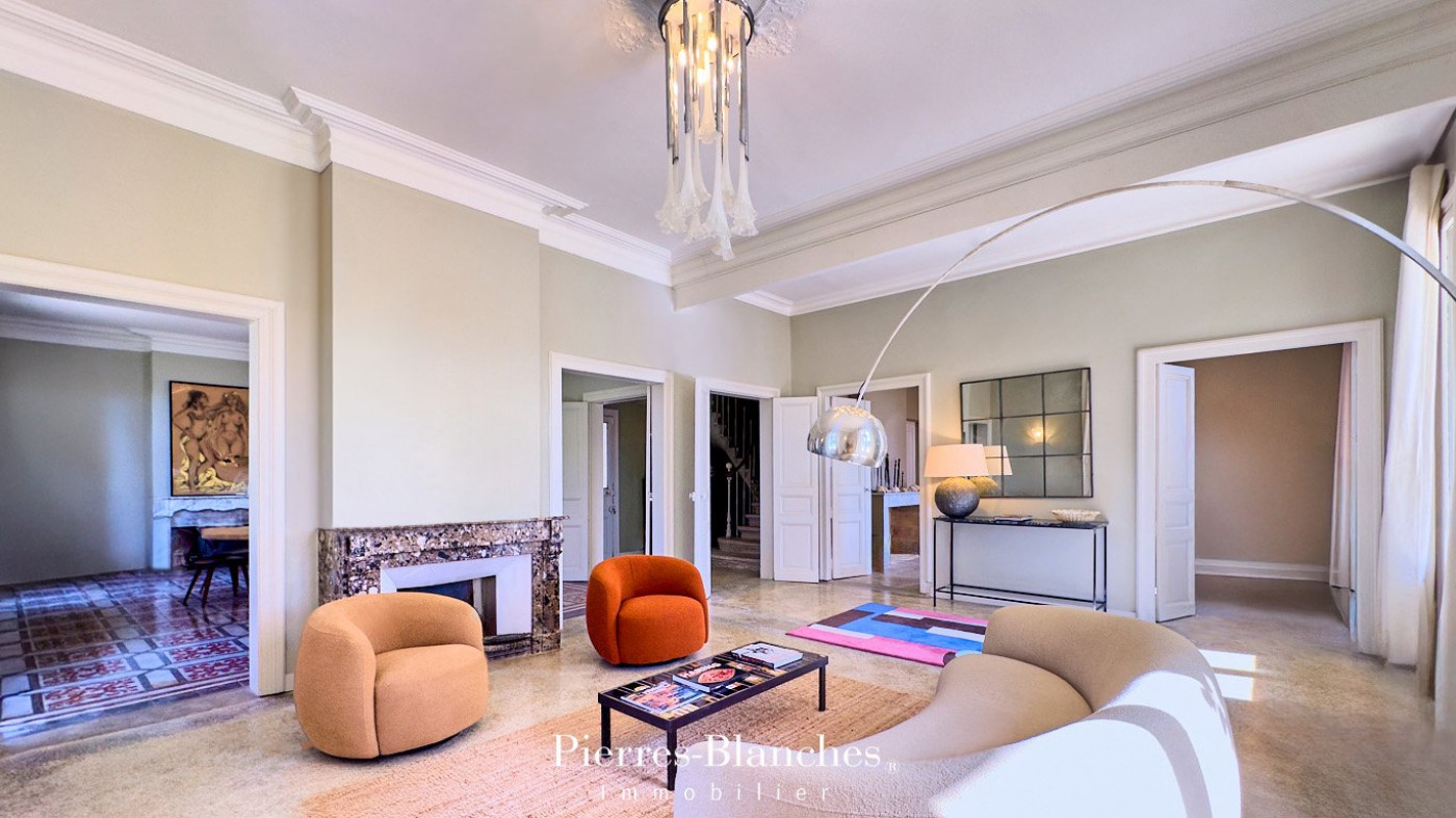 for sale Maison de maître Saint Aunes - Photo 1