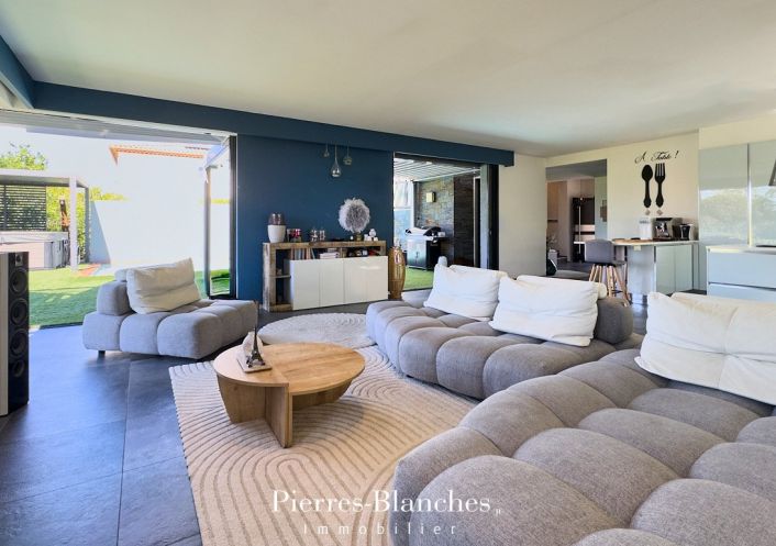 for sale Villa d'architecte Juvignac