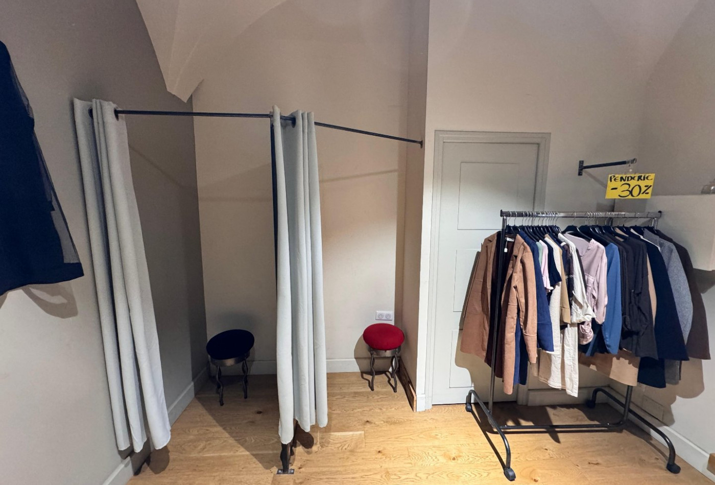 vente Local commercial Pezenas - Photo 5