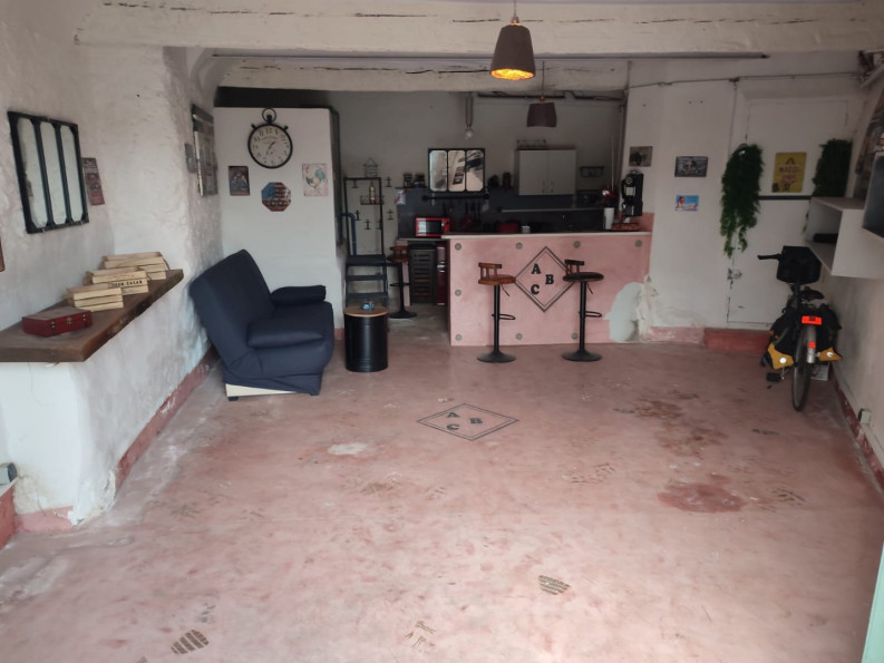 vente Garage Pezenas - Photo 1