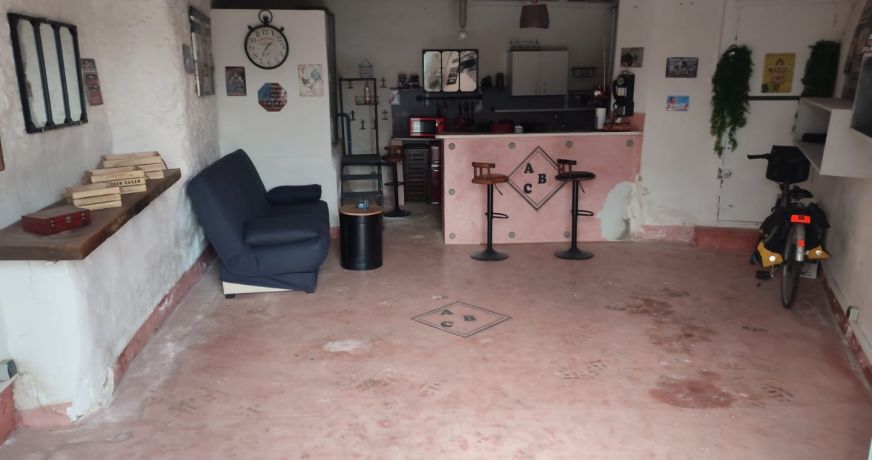 vente Garage Pezenas