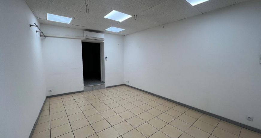 vente Local commercial Pezenas