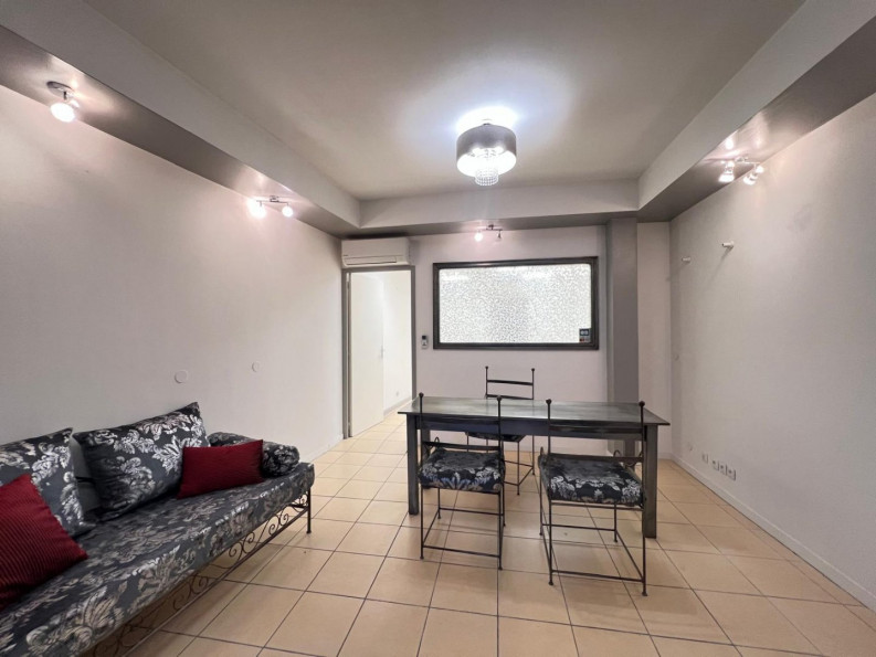 à vendre Local commercial Pezenas - Photo 1