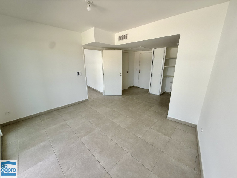 vente Appartement Le Cap D'agde - Photo 3