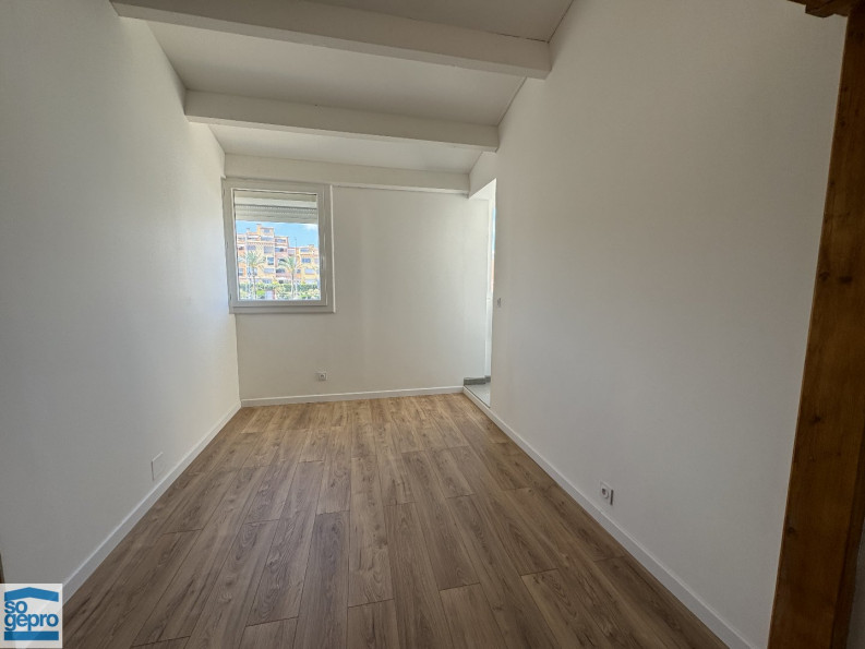 vente Maison en marina Le Cap D'agde - Photo 9