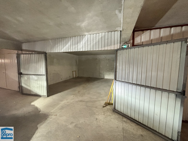 location Garage Le Cap D'agde - Photo 5