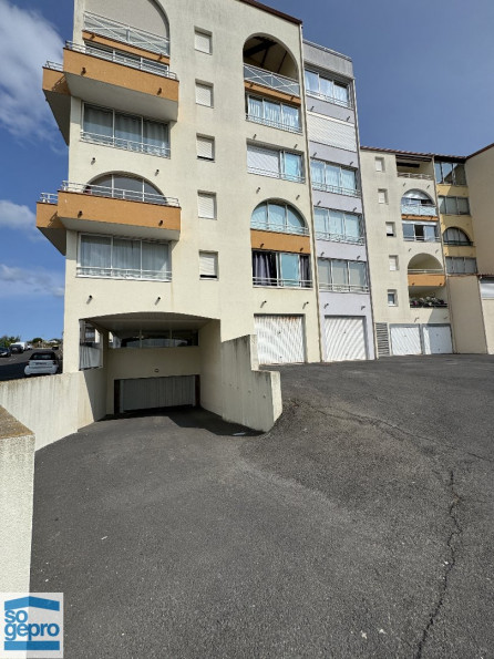 location Garage Le Cap D'agde - Photo 8