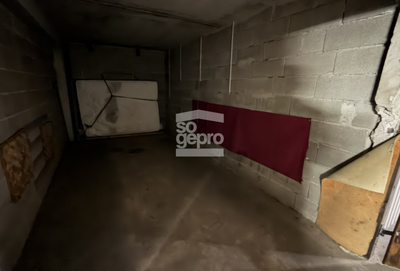 location Garage Le Cap D'agde - Photo 2