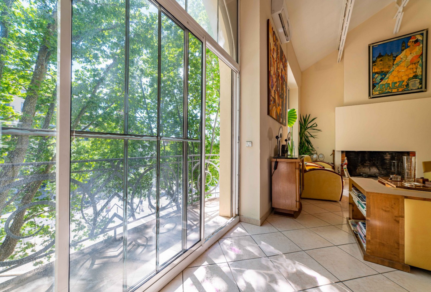 vente Loft/atelier/surface Nimes - Photo 1