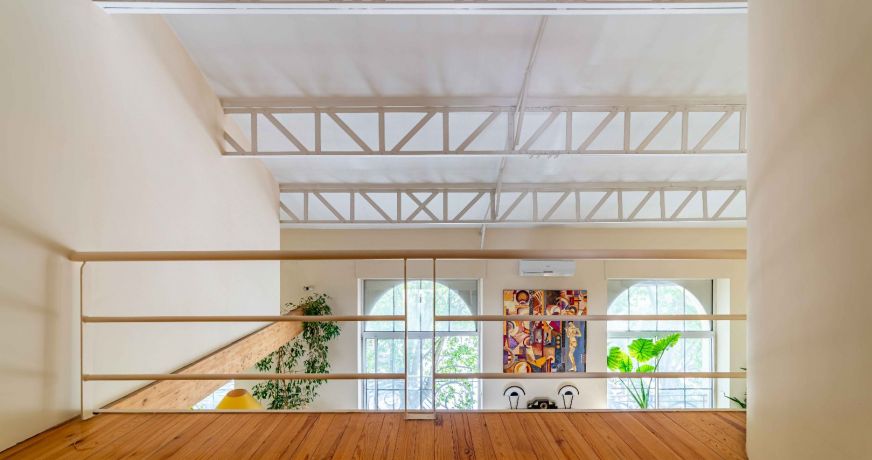 vente Loft/atelier/surface Nimes