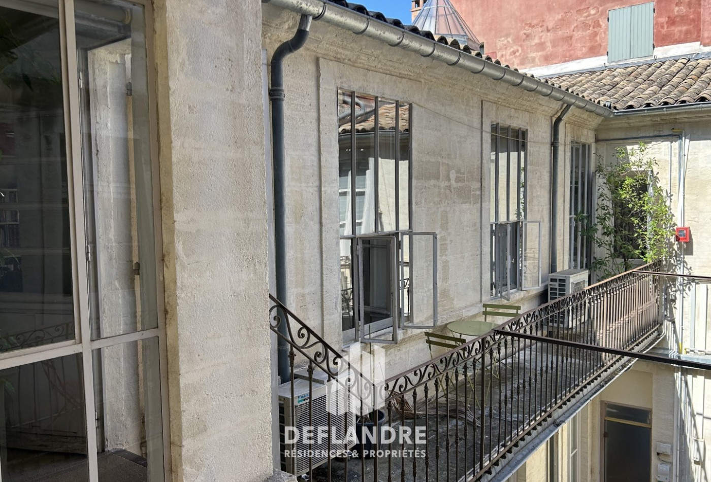 vente Appartement ancien Avignon - Photo 3