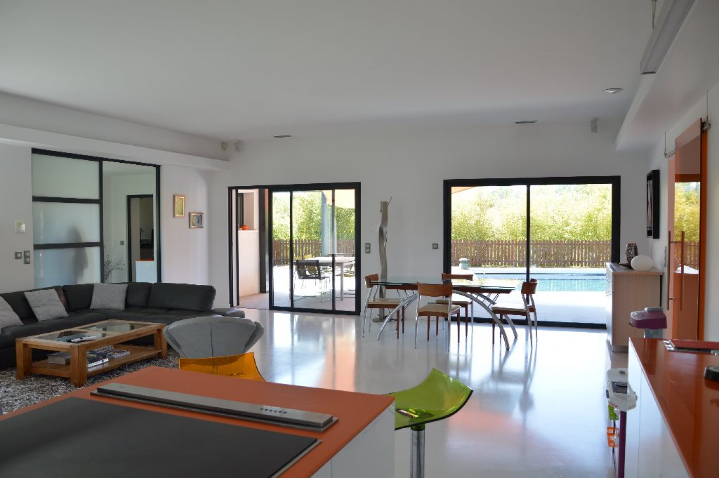 Maison contemporaine en vente à Montpellier, réf.345335004 | Argence ... Maison contemporaine en vente à Montpellier, réf.345335004 | Argence ...